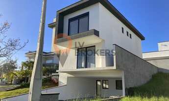 Imagem 2: Casa de luxo em condomínio Granja Anita em Mogi das Cruzes-SP: 4 quartos, 3 suítes, 3 sala