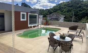 Imagem: Casa de Alto Padrão em Barra do Piraí