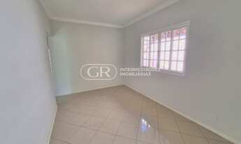 Imagem 4: Casa linear na Morada da Colina com piscina