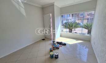 Imagem 2: Casa linear na Morada da Colina com piscina