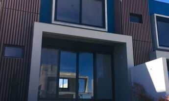 Imagem 3: Casa de alto padrão em Ambrósio: luxo, conforto e deck com churrasqueira em Garopaba-SC!