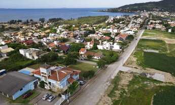 Imagem 2: Terreno à venda em Garopaba-SC, bairro Ferraz, com 364m² de área! Aproveite esta oportunid