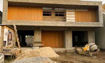 Imagem 4: Casa à venda em Garopaba-SC, bairro Jardim Panorâmico: 3 quartos, 1 suíte, 1 sala, 2 vagas