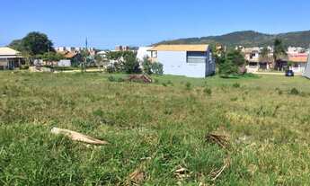 Imagem 4: Terreno à venda em Garopaba-SC, bairro Ferraz, 400m² de área. Venha conferir!