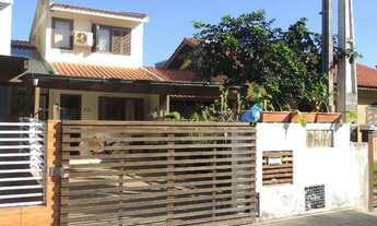 Imagem: Encante-se com esta casa no Ambrósio, Garopaba-SC