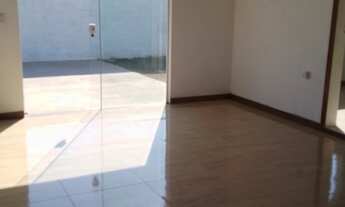 Imagem 3: Linda casa para locação anual localizada no bairro Alto Arroio em Imbituba-SC