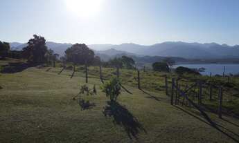 Imagem 5: Terreno de 6.849,71 m² com Vista para Lagoa e Praias - Garopaba e Paulo Lopes-SC
