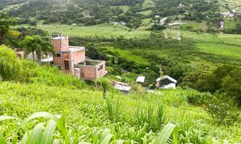 Imagem 4: Oportunidade única: Terreno à venda em Garopaba-SC, Bairro Macacu, 1.000m² de área!