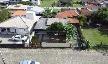 Imagem 2: Venda de Duas Casas no Campo Duna: 5 Quartos, 1 Suíte, 2 Salas e 176m² em Garopaba-SC! Pró