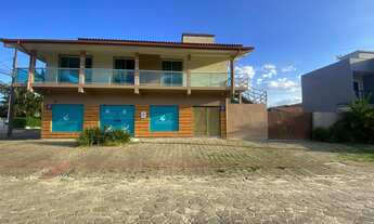 Imagem 6: Imóvel Residencial e Comercial dos Sonhos em Garopaba-SC: Oportunidade Imperdível!