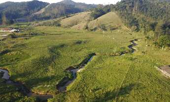 Imagem 5: Terreno à venda em Imaruí-SC, bairro Rio Duna, com 250.000m² de área! Oportunidade única!