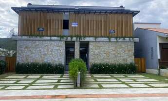 Imagem: Espetacular Casa à Venda em Garopaba-SC