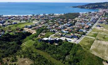 Imagem: Terreno à venda em Garopaba-SC, bairro