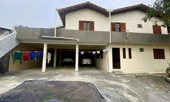 Imagem 2: Conjunto de Casas à Venda ? Excelente Oportunidade Comercial e Residencial em Garopaba-SC!