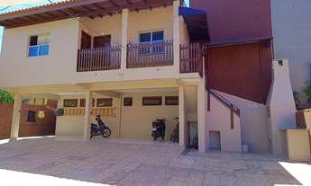 Imagem 5: Oportunidade Única: Pousada Histórica à venda em Garopaba-SC, a 1 Quadra da Praia Central!