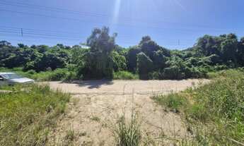 Imagem 6: Terreno Único com Vista Deslumbrante para a Lagoa e Montanhas!