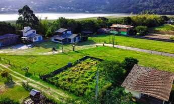 Imagem 4: Terreno 340m² plano em Areias do Macacu, Garopaba. Vista montanhas. Escritura