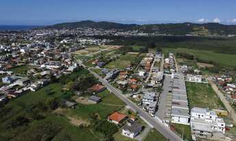 Imagem 2: Terreno à venda em Garopaba-SC, bairro Ambrósio. Escriturado, 362m², com financiamento. Pe