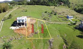 Imagem 3: Dois terrenos à venda em Garopaba com vista mar e vale, 345m² cada, declive, sol manhã e t