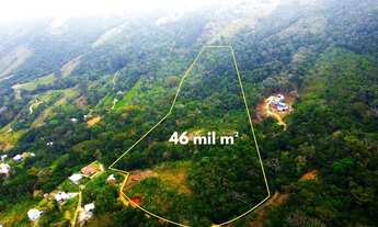 Imagem: Terreno à venda em Garopaba-SC, bairro