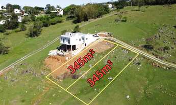 Imagem 2: Dois terrenos à venda em Garopaba com vista mar e vale, 345m² cada, declive, sol manhã e t