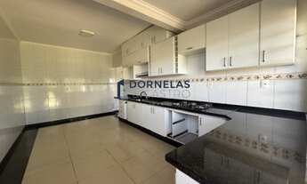 Imagem 2: CASA TÉRREA 3 DORMITÓRIOS UMA SUÍTE GUARAPARK COND. FECHADO TERRENO COM 800M²