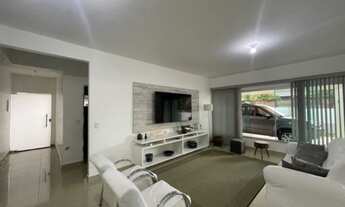 Imagem: CASA COLONIAL EM CONDOMÍNIO FECHADO NO