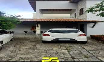 Imagem: CASA COM 3 DORMITÓRIOS À VENDA, 300 M²