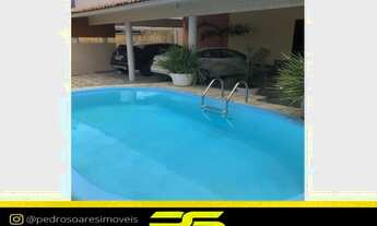 Imagem: CASA COM 4 DORMITÓRIOS À VENDA POR R$