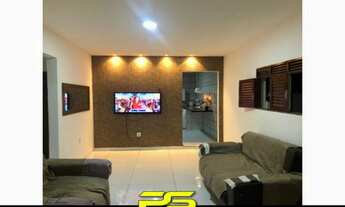 Imagem: CASA COM 4 DORMITÓRIOS À VENDA POR R$