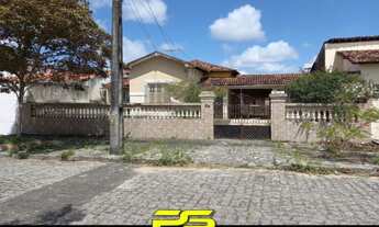 Imagem: CASA COM 4 DORMITÓRIOS À VENDA, 450 M²