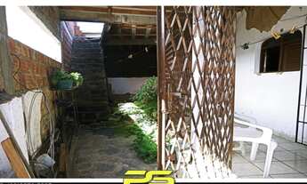 Imagem 2: CASA COM 3 DORMITÓRIOS À VENDA, 210 M² POR R$ 240.000,00 - JAGUARIBE - JOÃO PESSOA/PB