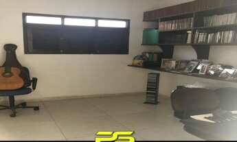 Imagem 3: CASA COM 6 DORMITÓRIOS À VENDA, 400 M² POR R$ 900.000,00 - BAIRRO DOS ESTADOS - JOÃO PESSO