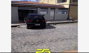 Imagem: CASA COM 2 DORMITÓRIOS À VENDA, 104 M²