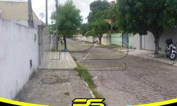 Imagem 2: CASA COM 2 DORMITÓRIOS À VENDA POR R$ 250.000,00 - CRISTO REDENTOR - JOÃO PESSOA/PB