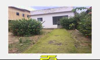 Imagem: CASA COM 2 DORMITÓRIOS À VENDA POR R$