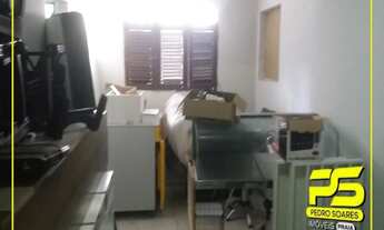 Imagem 3: CASA COM 10 DORMITÓRIOS À VENDA, 450 M² POR R$ 2.000.000 - MANAÍRA - JOÃO PESSOA/PB