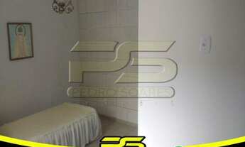 Imagem 3: CASA COM 4 DORMITÓRIOS À VENDA POR R$ 370.000,00 - CENTRO - JAGUARIBE/CE