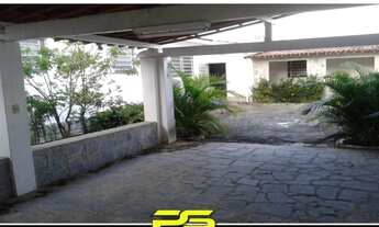 Imagem 6: CASA COM 4 DORMITÓRIOS À VENDA, 414 M² POR R$ 500.000,00 - JAGUARIBE - JOÃO PESSOA/PB