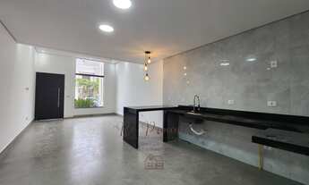 Imagem 3: Casa em Condomínio à Venda em Sorocaba-SP - 3 Quartos, 2 Suítes, 2 Salas e 4 Vagas de Gara