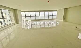 Imagem 3: Apartamento Frente Mar de Alto Padrão com 5 Suítes em Balneário Camboriú