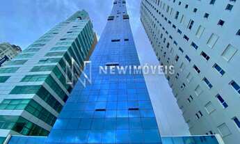 Imagem 2: Apartamento Frente Mar de Alto Padrão com 5 Suítes em Balneário Camboriú