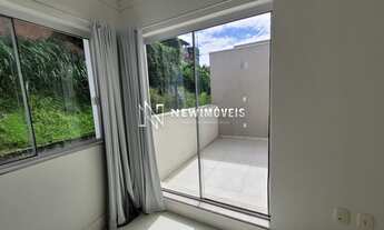 Imagem 2: Casa Geminada com 03 Dormitórios na Praia dos Amores em Balneário Camboriú - SC