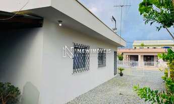 Imagem 3: Casa + Edícula, no Centro de Camboriú com 2 dormitórios