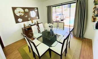 Imagem: Casa em Itajaí com 3 dormitórios sendo