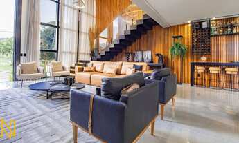 Imagem 7: Casa em condomínio, mobiliada com 4 suítes em Camboriú - SC