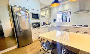 Imagem 4: Casa no Centro de Camboriú com Apartamento com 4 dormitórios