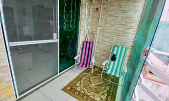 Imagem 2: Casa Mobiliada com 02 Dormitórios em Camboriú - SC