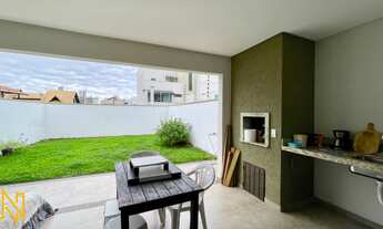 Imagem 6: Casa com 3 Dormitórios em Praia dos Amores / Praia Brava, Balneário Camboriú-SC