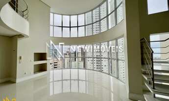 Imagem 4: Apartamento Duplex no Edifício Le Majestic com 4 suítes em Balneário Camboriú - SC